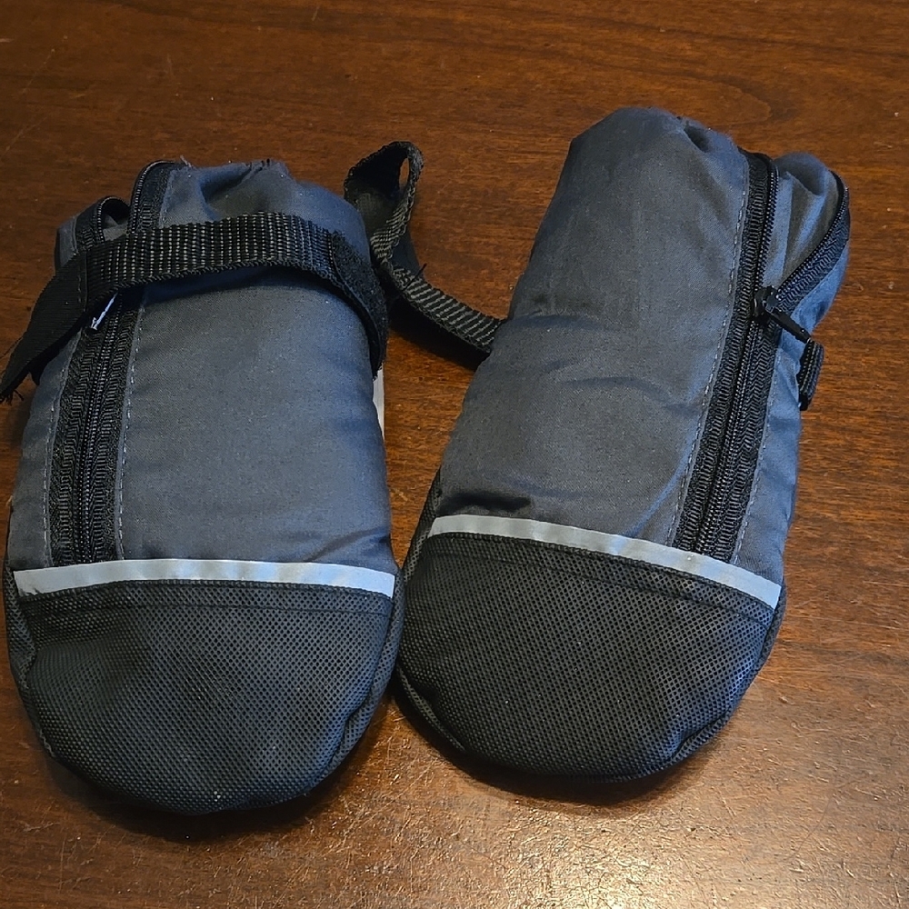 Black And Grey Snow Mittens